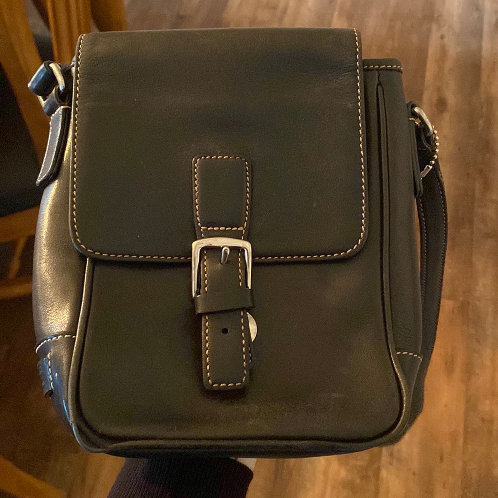Vintage coach crossbody purse
